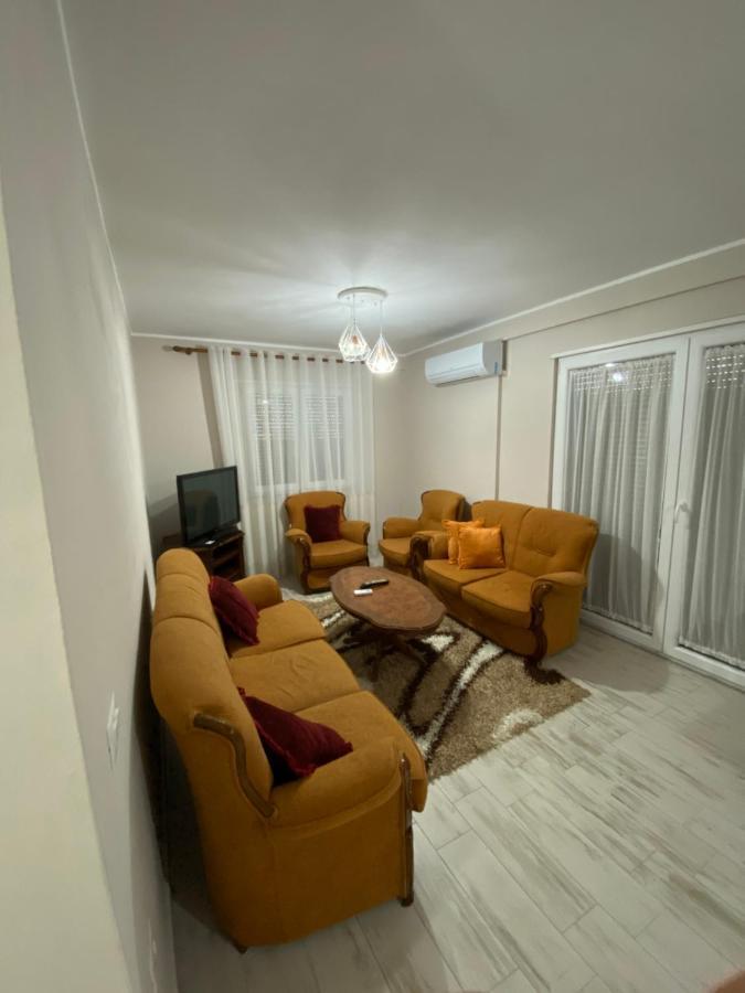 Apartment 2+1 Center Of Shkodër Екстериор снимка