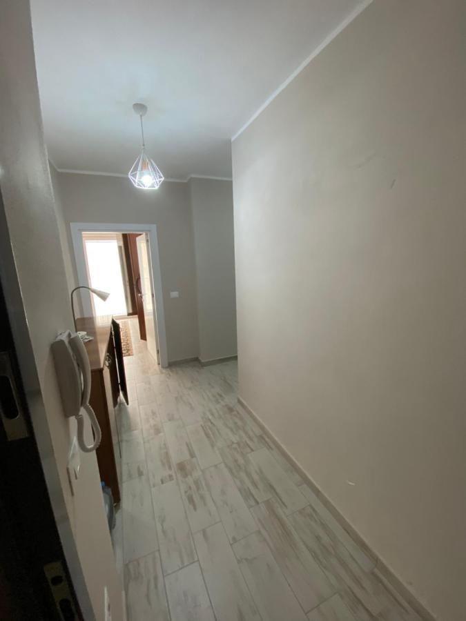 Apartment 2+1 Center Of Shkodër Екстериор снимка