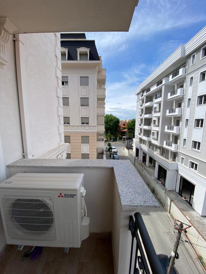 Apartment 2+1 Center Of Shkodër Екстериор снимка